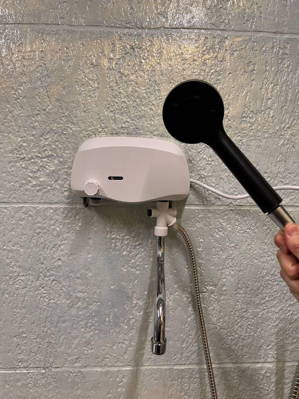 Проточний водонагрівач-душ Universal AQUA-JET електричний/термостатичний із терморегулятором 3,5 кВт (RY-GB-1) - фото 3