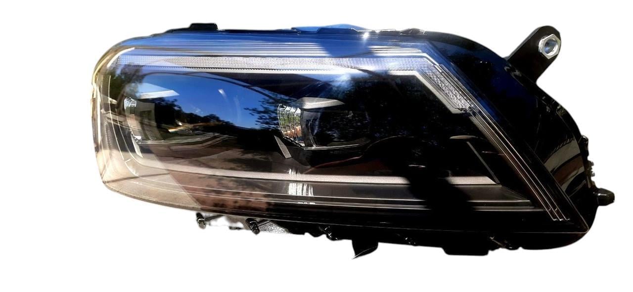 Автомобильные фары передние Volkswagen Passat B7 (2759166334)