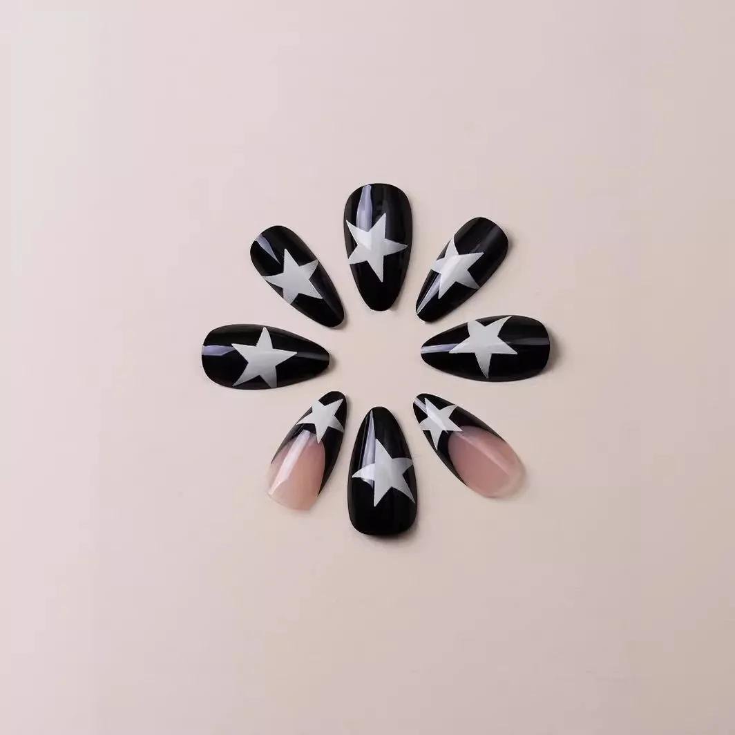 Накладные ногти Звезды миндаль средней длины с клеевыми пластинами 24 шт. Черный с белым (2789190667) - фото 5 Накладные ногти Звезды миндаль средней длины с клеевыми пластинами 24 шт. Черный с белым (2789190667) - фото 5