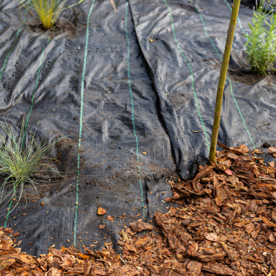 Агротканина Biokroft 100 г/кв. м 2,1 м х100 м Чорний - фото 4 Агротканина Biokroft 100 г/кв. м 2,1 м х100 м Чорний - фото 4