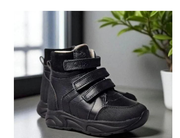 Черевики дитячі ортопедичні з підтримкою стопи та супінатором р. 31 Чорний (2493762199) - фото 1 Черевики дитячі ортопедичні з підтримкою стопи та супінатором р. 31 Чорний (2493762199) - фото 1