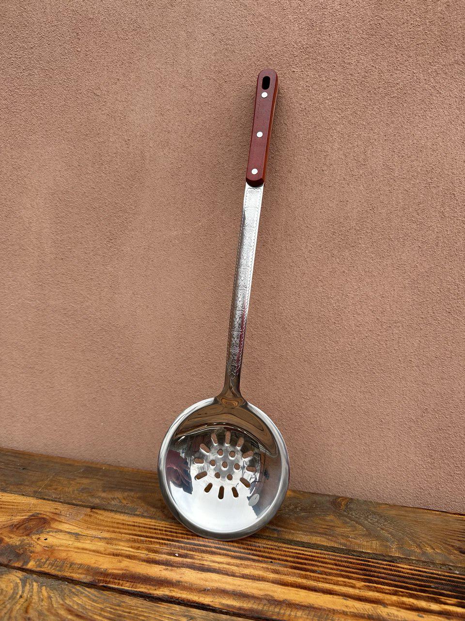 Шумівка з харчової нержавіючої сталі з дерев'яною ручкою (1448286168)
