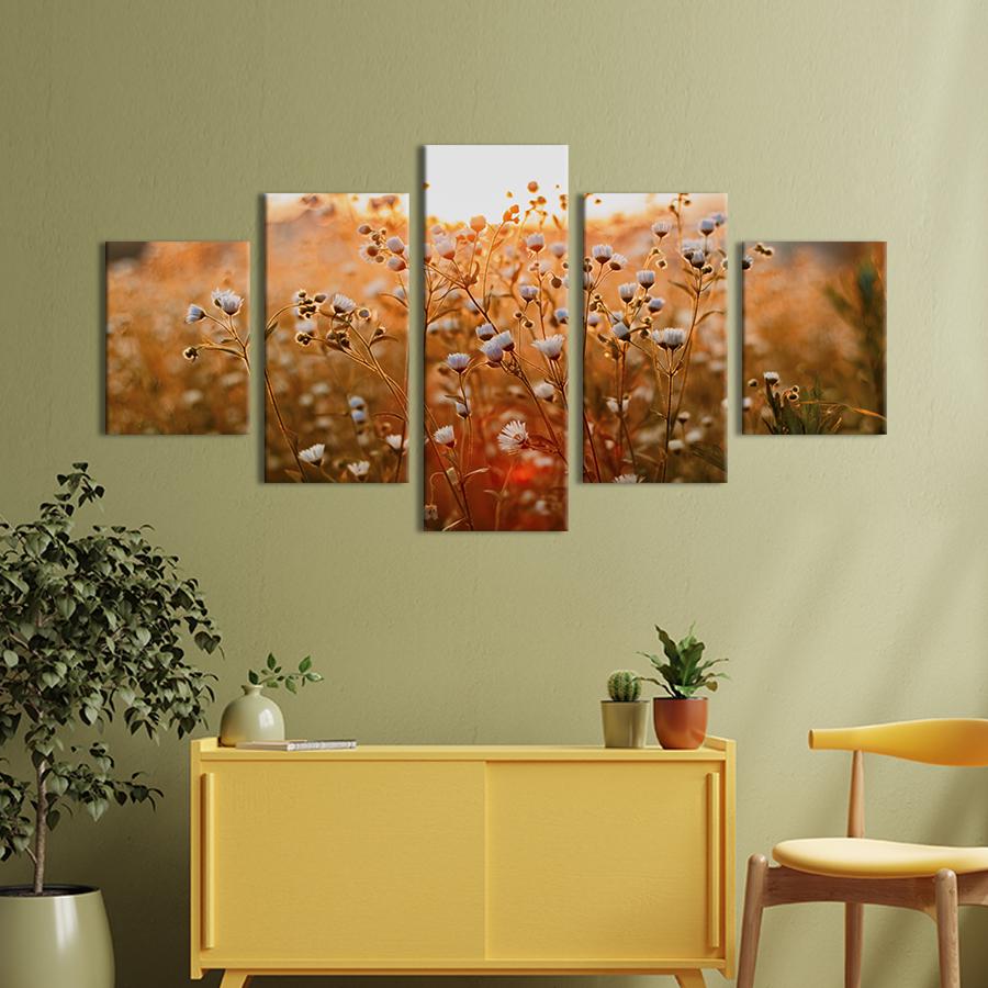 Картина на холсте Дикие ромашки на рассвете 162x80 см (927-52)