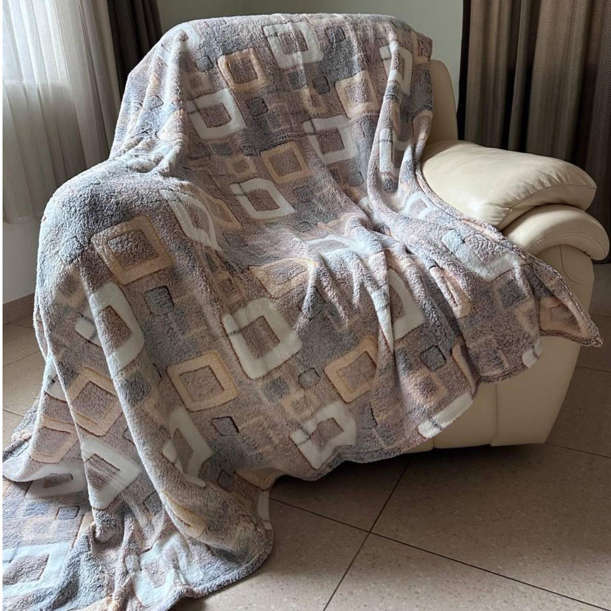 Плед Koloco Стрижка Выбитый рисунок квадраты евро 220х240 см Бежевый (40369)