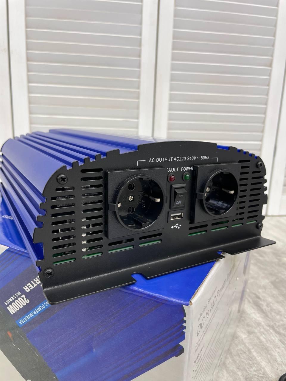 Инвертор TommaTech MS-2500W 12-220V 12В - фото 2