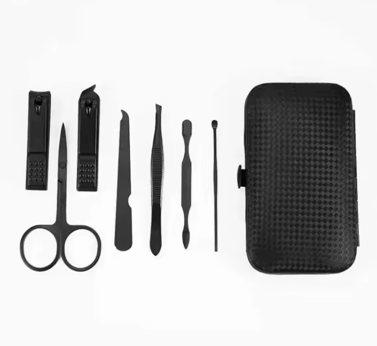 Набір для манікюру/педикюру 7в1 в футлярі Чорний матовий (29468587) - фото 5 Набір для манікюру/педикюру 7в1 в футлярі Чорний матовий (29468587) - фото 5