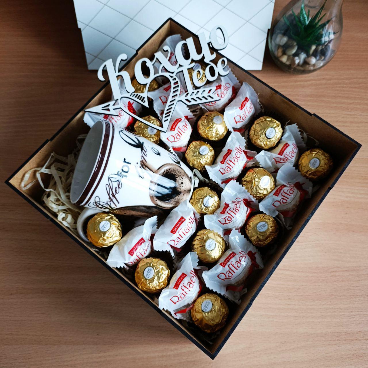 Подарочный бокс для девушки с конфетами Raffaello и Ferrero (ar300) - фото 3