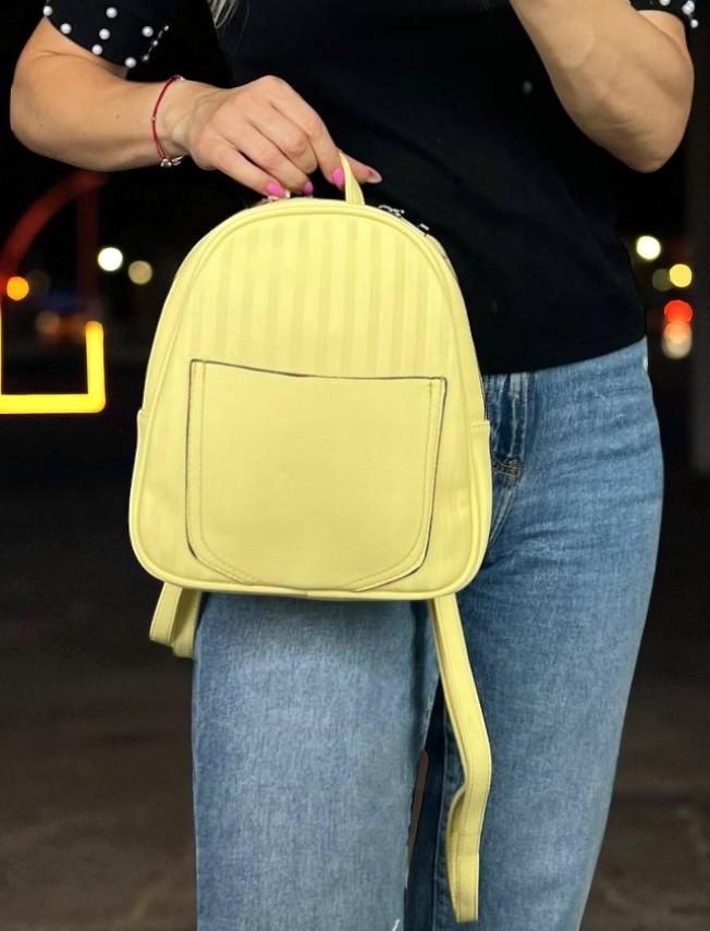Сумка-рюкзак из экокожи женский трансформер Желтый - фото 2 Сумка-рюкзак из экокожи женский трансформер Желтый - фото 2