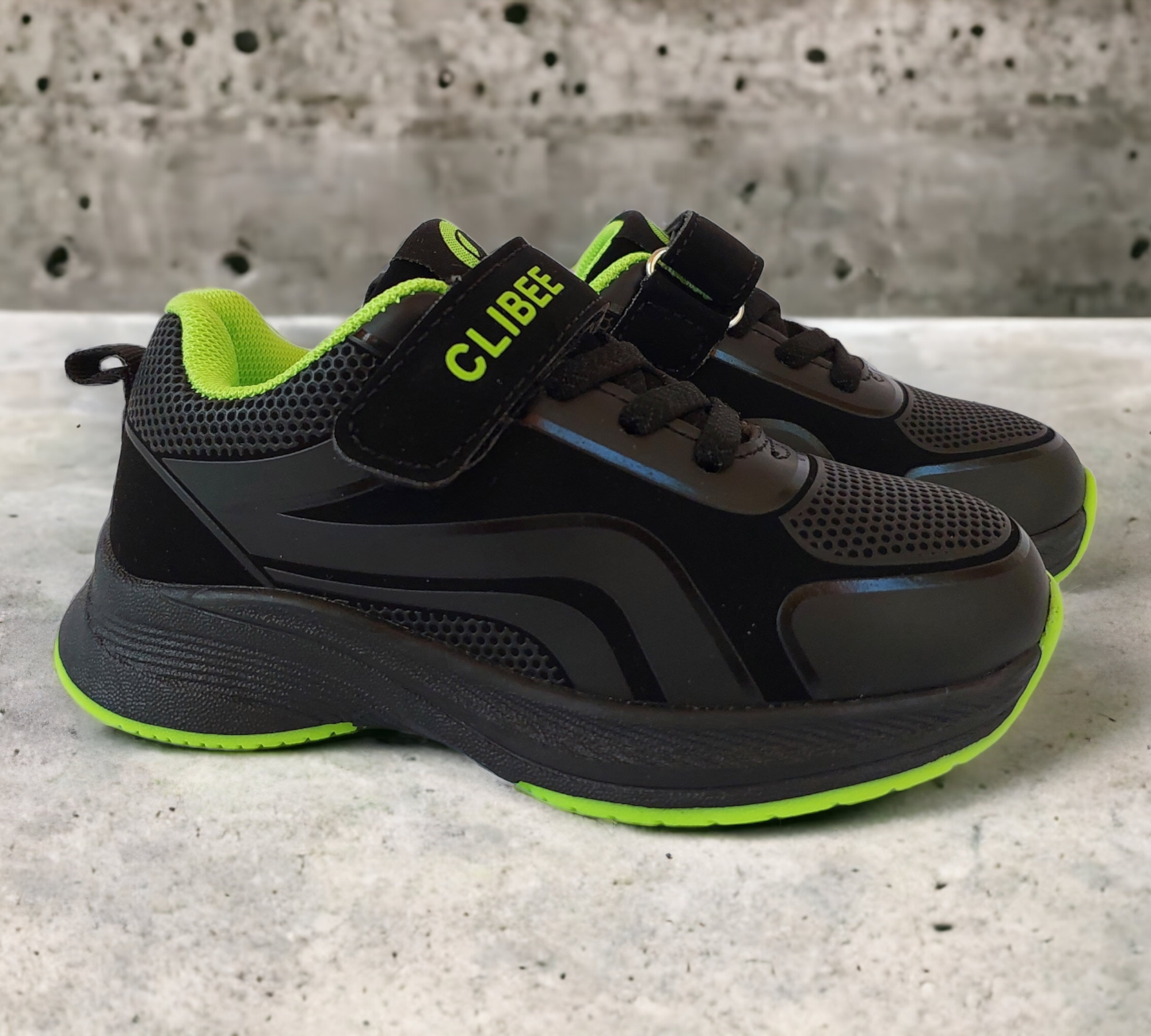 Кросівки Clibee 235BG р. 28 Чорний-зелений