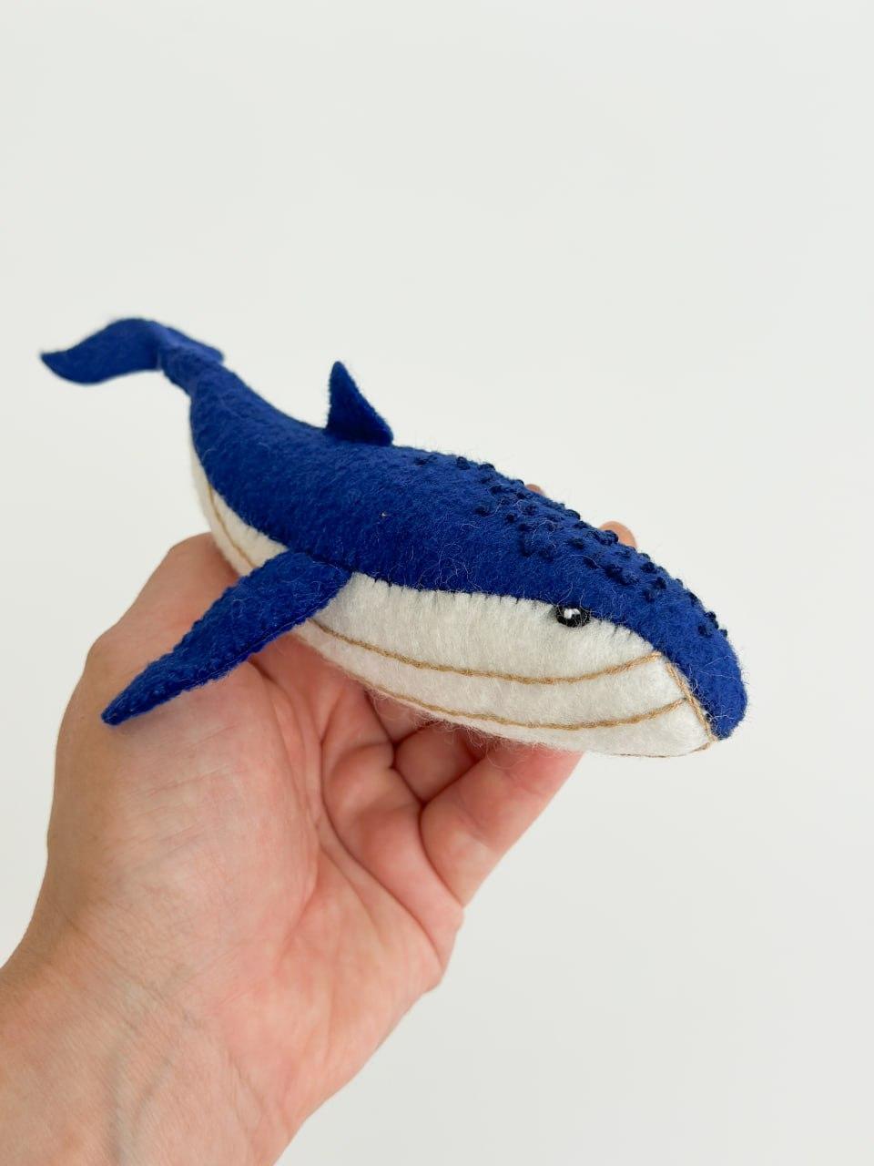 Мягкая игрушка фетровая Синий кит ручная работа (29472388) - фото 2 Мягкая игрушка фетровая Синий кит ручная работа (29472388) - фото 2