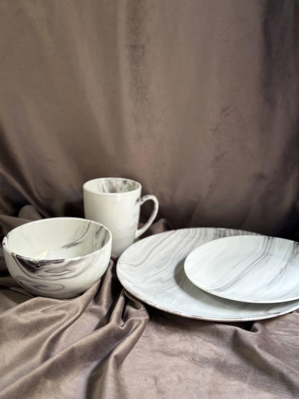 Столовый сервиз YIWU Marmor из фарфора 24 предмета на 6 персон Белый с серым MD-24-2G (30111415)