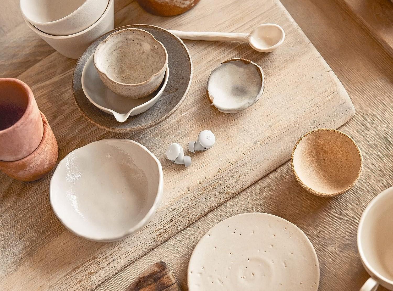 Наушники Google Pixel Buds A-Series Clearly White (1966068602) - фото 7 Наушники Google Pixel Buds A-Series Clearly White (1966068602) - фото 7