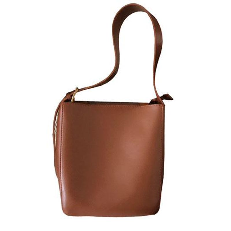 Женская сумка из экокожи с регулируемым ремнем M00029-2 28х30х8 см Коричневый/Золотистой фурнитурой Женская сумка из экокожи с регулируемым ремнем M00029-2 28х30х8 см Коричневый/Золотистой фурнитурой