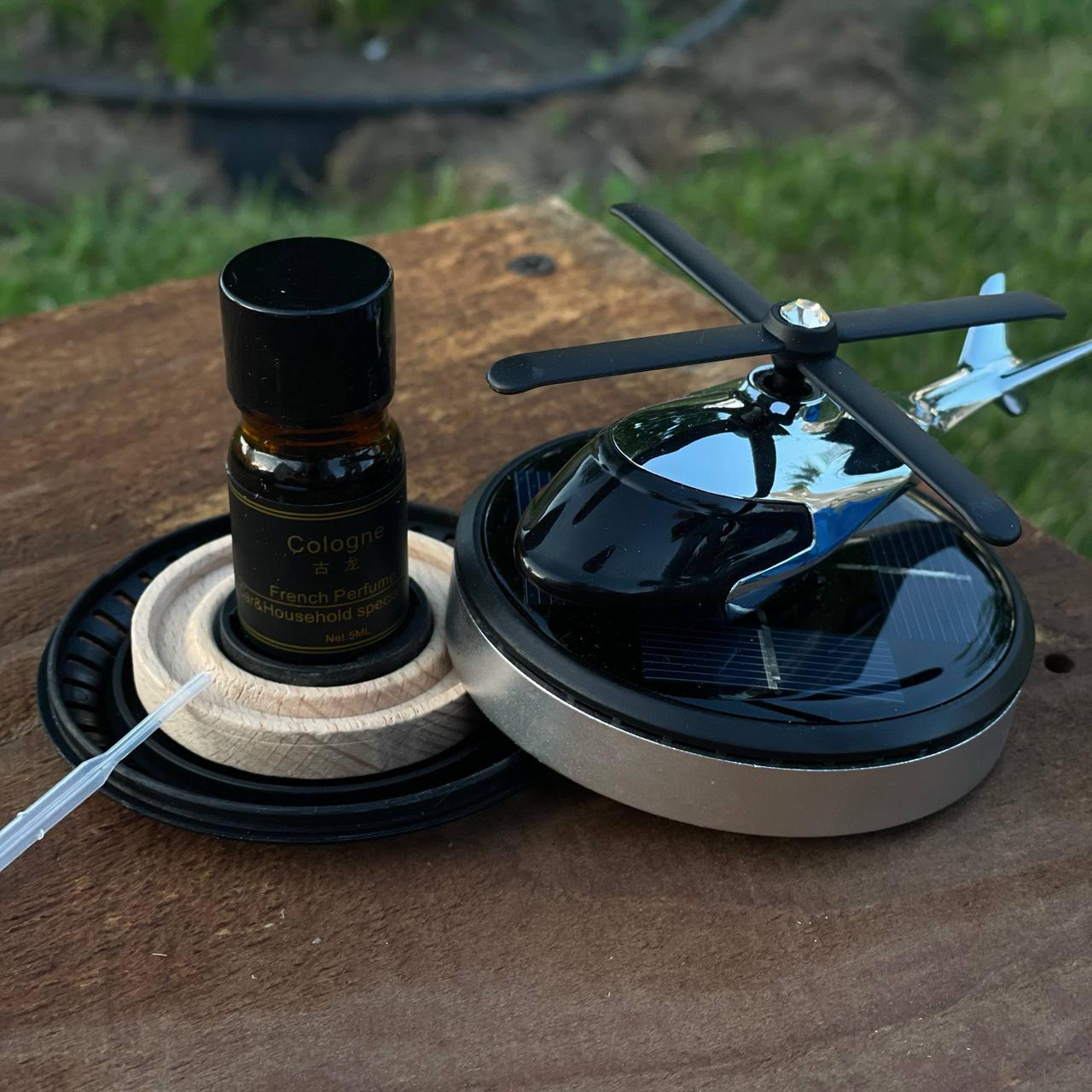 Ароматизатор в машину на сонячних елементах у формі вертольота Сірий - фото 3 Ароматизатор в машину на сонячних елементах у формі вертольота Сірий - фото 3