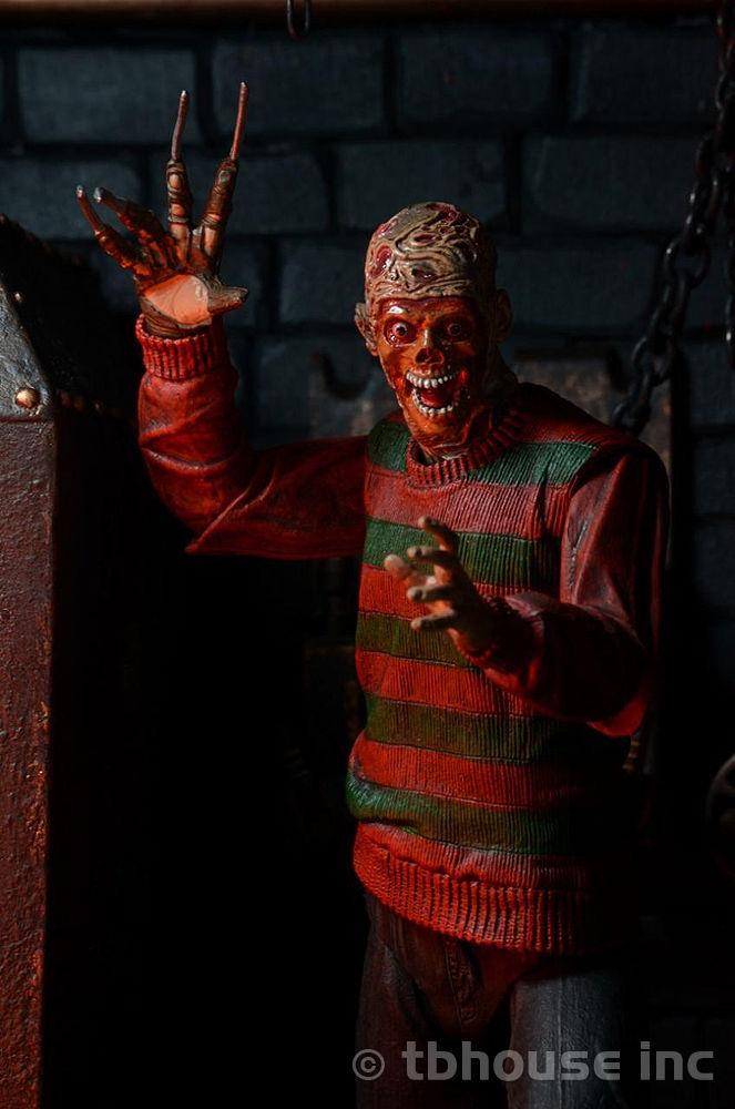 Фигурка для геймеров Neca Freddy Krueger 18 см (FK-27.056) - фото 7