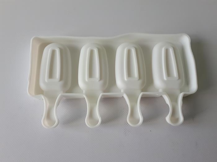 Форма для мороженого и евродесертов с палочками силиконовая 4 шт. 21x12 см/7x4 см H 1,5 см (19630) - фото 3 Форма для мороженого и евродесертов с палочками силиконовая 4 шт. 21x12 см/7x4 см H 1,5 см (19630) - фото 3