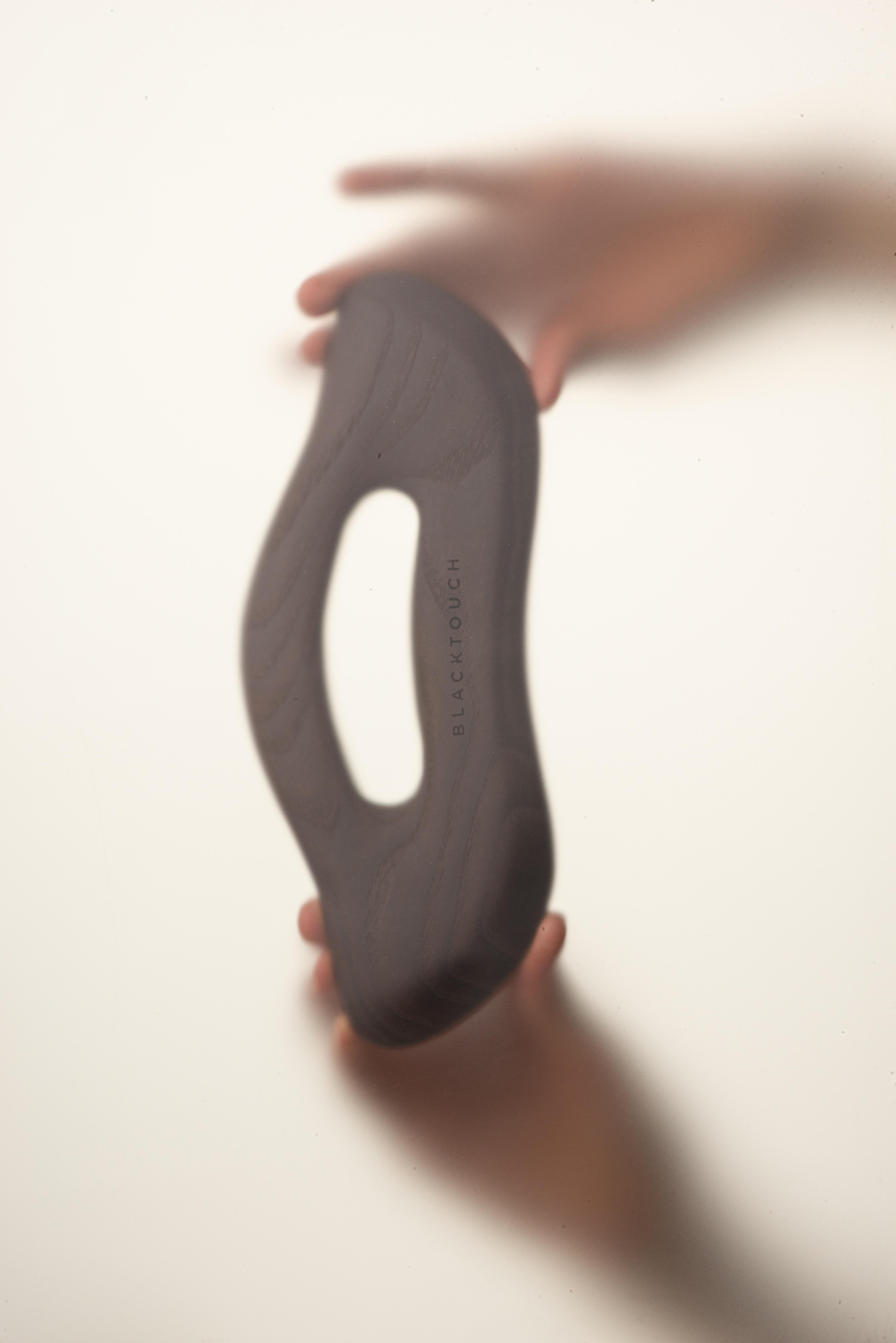 Комплект дерев'яний шкребок Body Dark/Антицелюлітна олія для тіла (youngstrong1002) - фото 5 Комплект дерев'яний шкребок Body Dark/Антицелюлітна олія для тіла (youngstrong1002) - фото 5