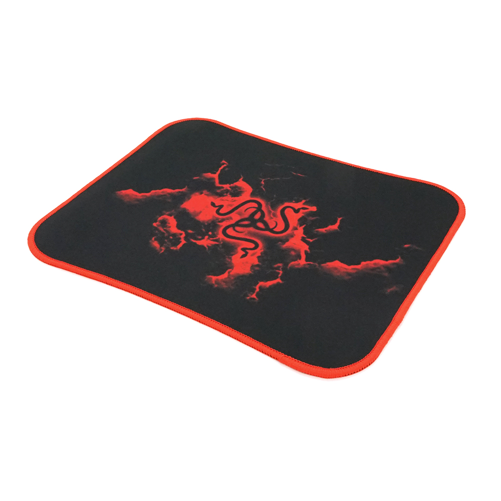 Килимок для мишки тканинний Red Darkness OEM з боковою прошивкою 2 мм 260x210 мм (33454)