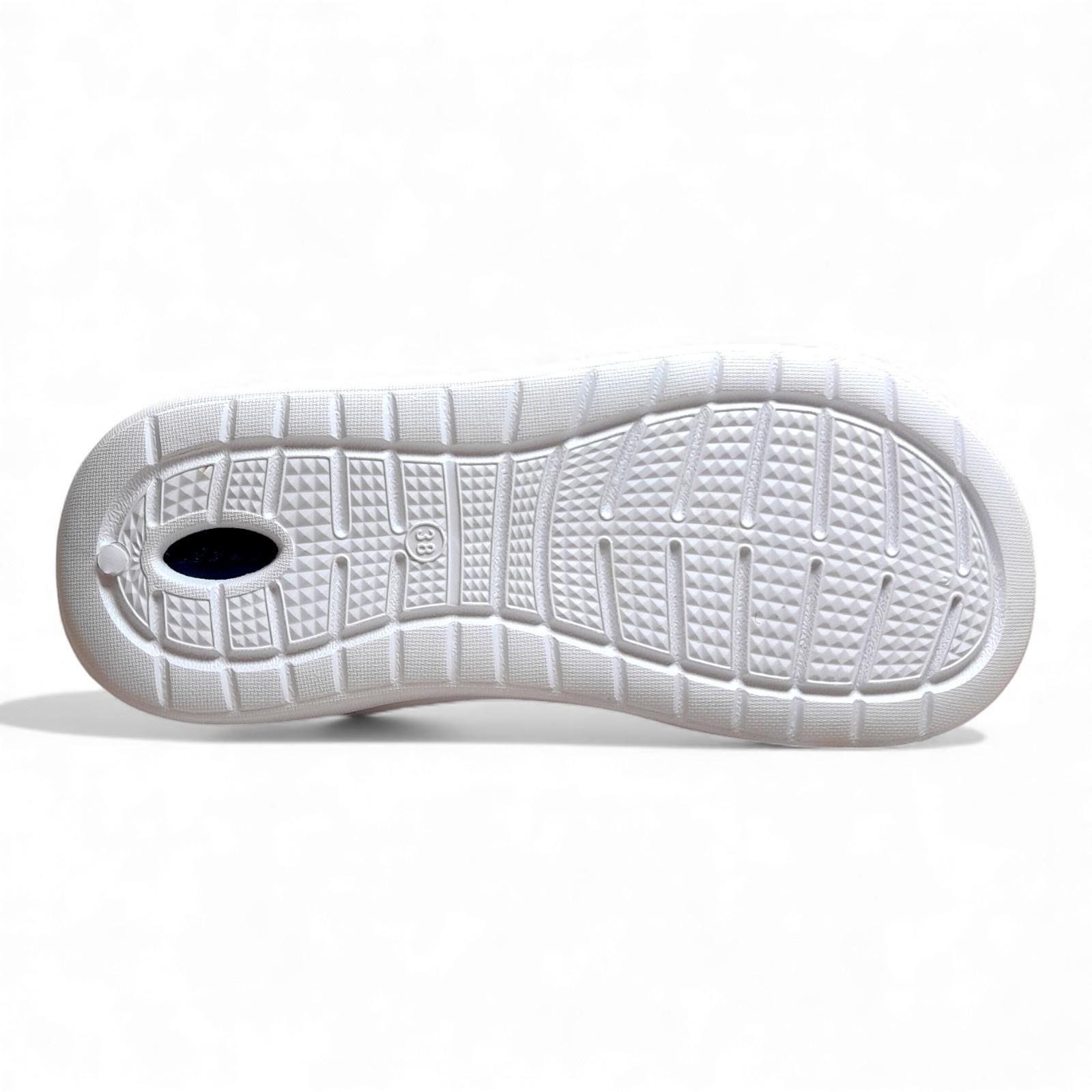 Шлепанцы женские Ippon р. 38 23,5-24 см Светло-зеленый (2834277771) - фото 8 Шлепанцы женские Ippon р. 38 23,5-24 см Светло-зеленый (2834277771) - фото 8