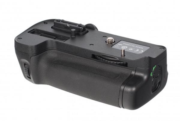 Батарейный блок бустер MB-D11 для Nikon D7000 (44000417)