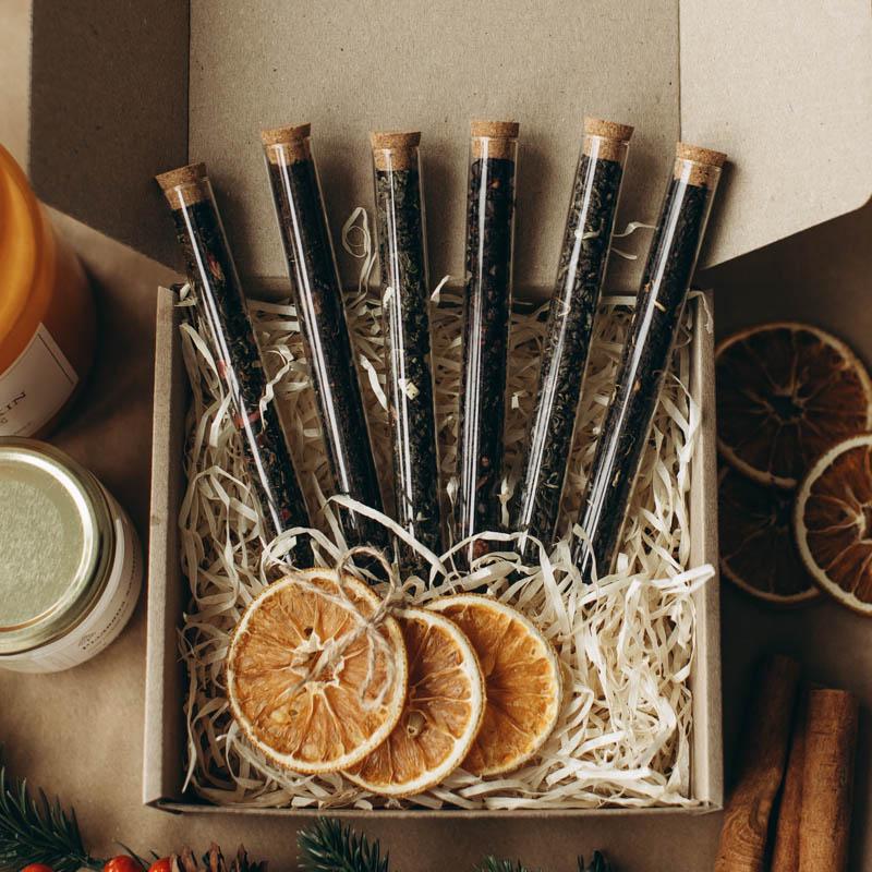 Подарочный набор ассорти чая в пробирках (24524740)