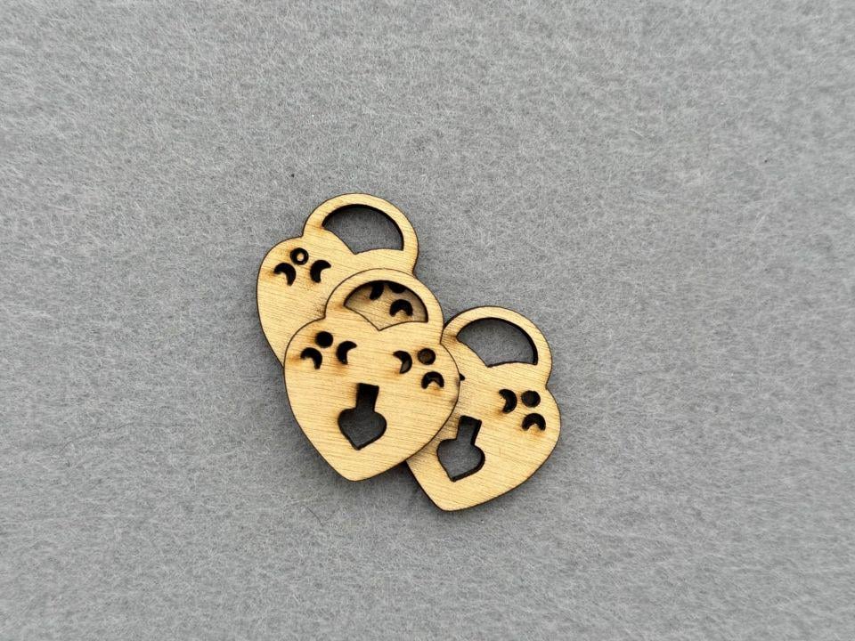 Декор из фанеры Сердце 40 шт.