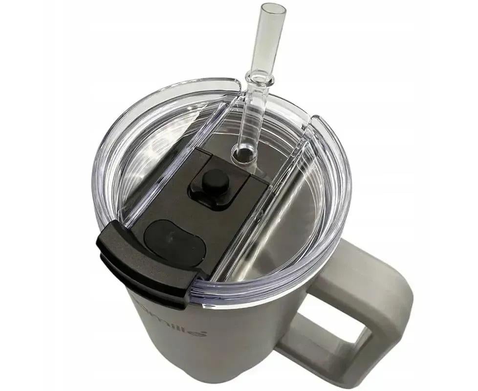 Термокружка с ручкой и трубочкой Kamille KM-2173 из нержавеющей стали 1200 мл Серый (150-84-2173) - фото 2 Термокружка с ручкой и трубочкой Kamille KM-2173 из нержавеющей стали 1200 мл Серый (150-84-2173) - фото 2