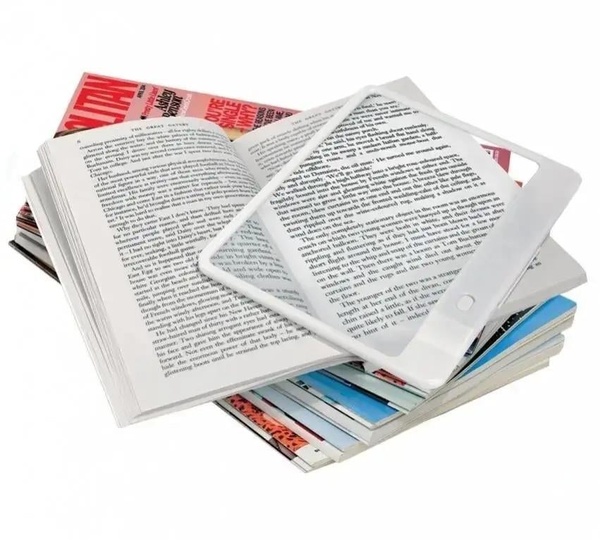 Увеличительная линза с подсветкой Wellamart 3Х (8108)