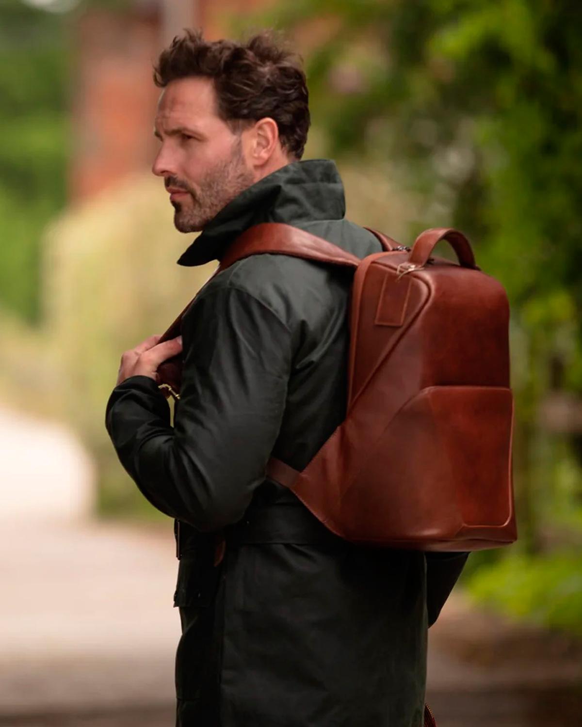 Городской рюкзак мужской кожаный Ashwood K47 Chestnut - фото 9 Городской рюкзак мужской кожаный Ashwood K47 Chestnut - фото 9