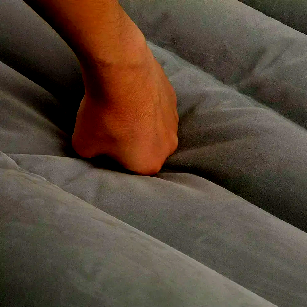 Матрац автомобільний Car Travel Bed 03 на заднє сидіння з насосом/подушками 2 шт. (29909579) - фото 9 Матрац автомобільний Car Travel Bed 03 на заднє сидіння з насосом/подушками 2 шт. (29909579) - фото 9