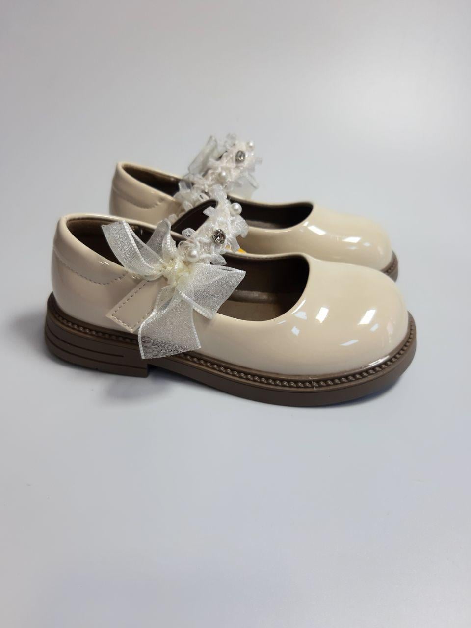 Туфли для девочки Clibee р. 29 18 см Бежевый (812-2 beige) Туфли для девочки Clibee р. 29 18 см Бежевый (812-2 beige)