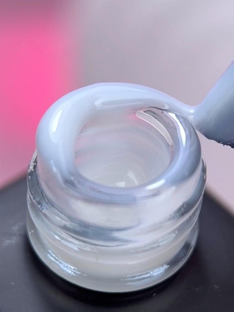 База камуфлирующая Make up base 05 10 мл