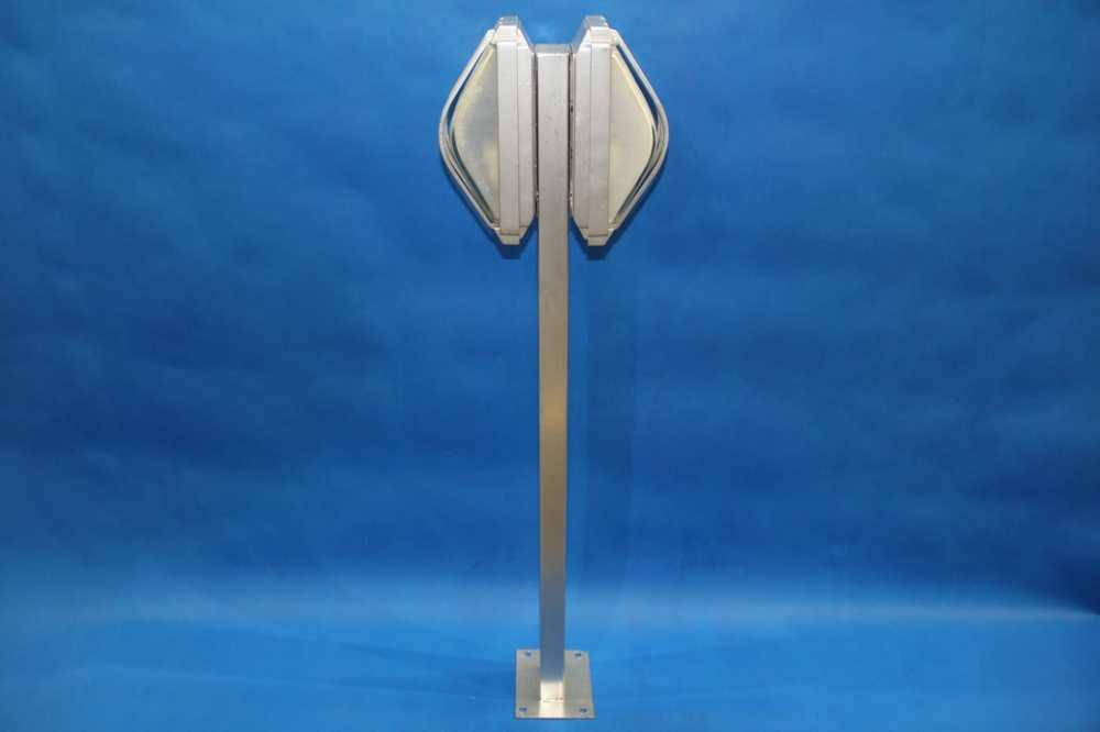 Тротуарный светильник Ray U4172H1-2 1M GE A+B2 (IR007650) - фото 2 Тротуарный светильник Ray U4172H1-2 1M GE A+B2 (IR007650) - фото 2