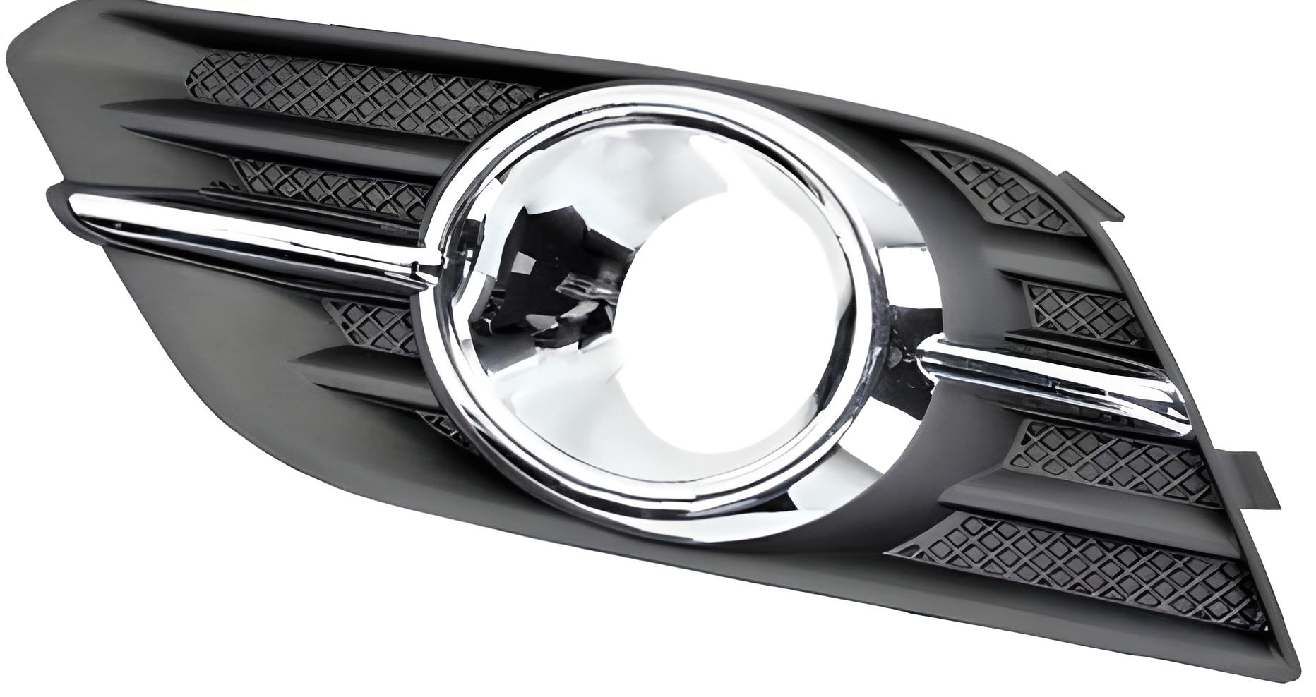 Решетка бампера AVTM Buick Encore/Opel Mokka 13-16 правая отверстий п/тум (95147588 185232912)