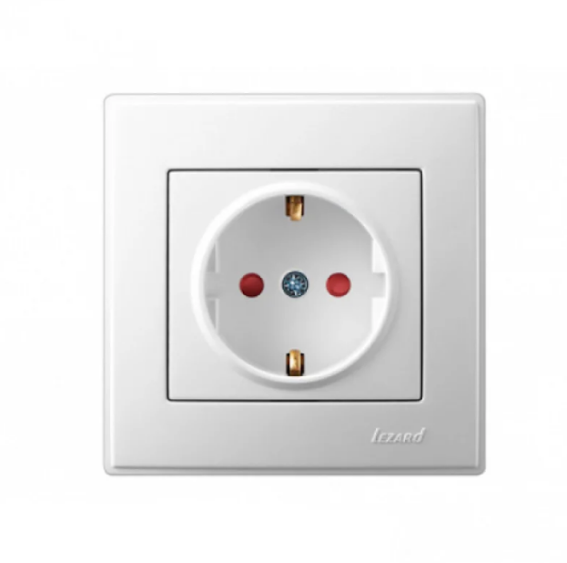 Розетка одинарная с крышкой Lezard Lesya с заземлением Белый (26339107)