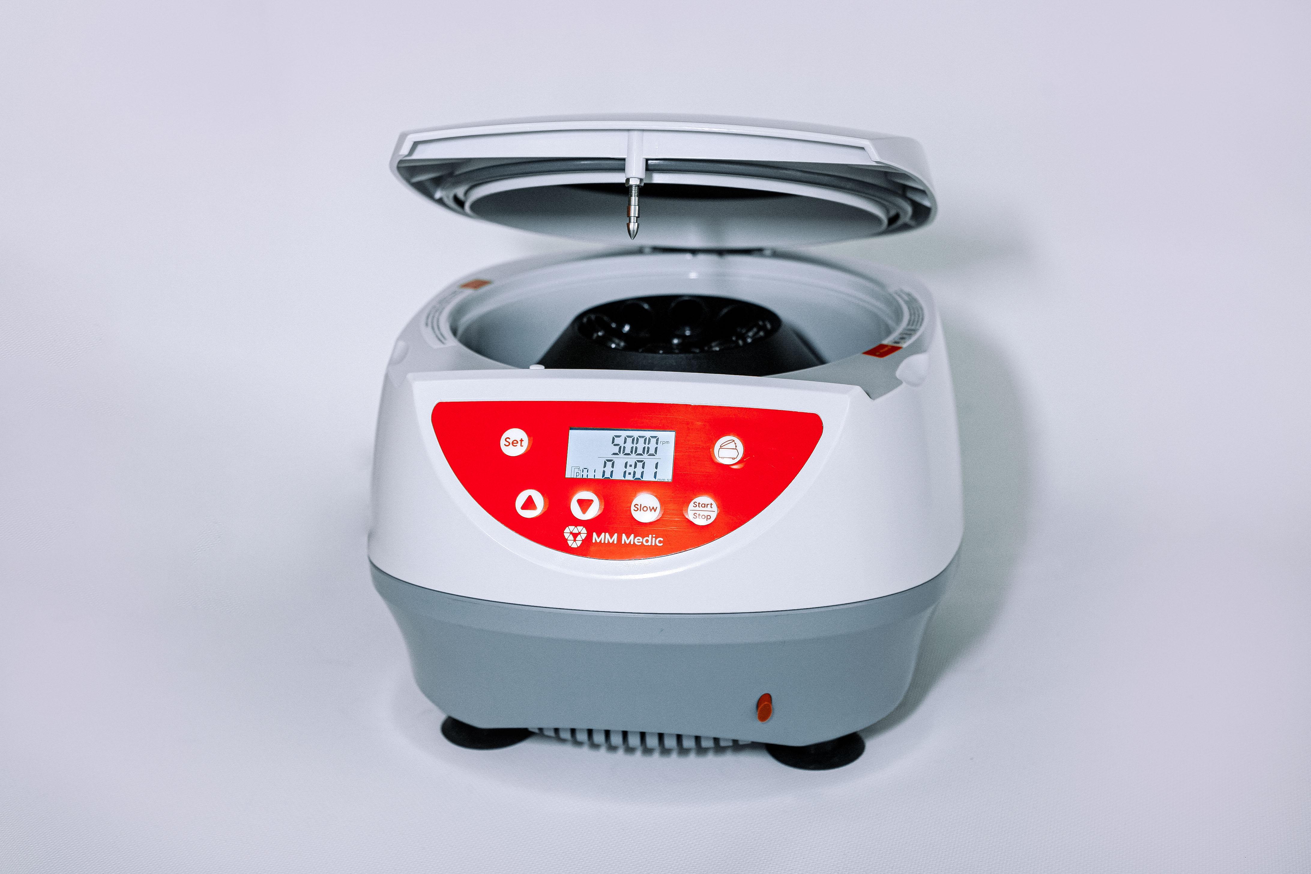 Центрифуга MM MEDIC 3000 Центрифуга MM MEDIC 3000