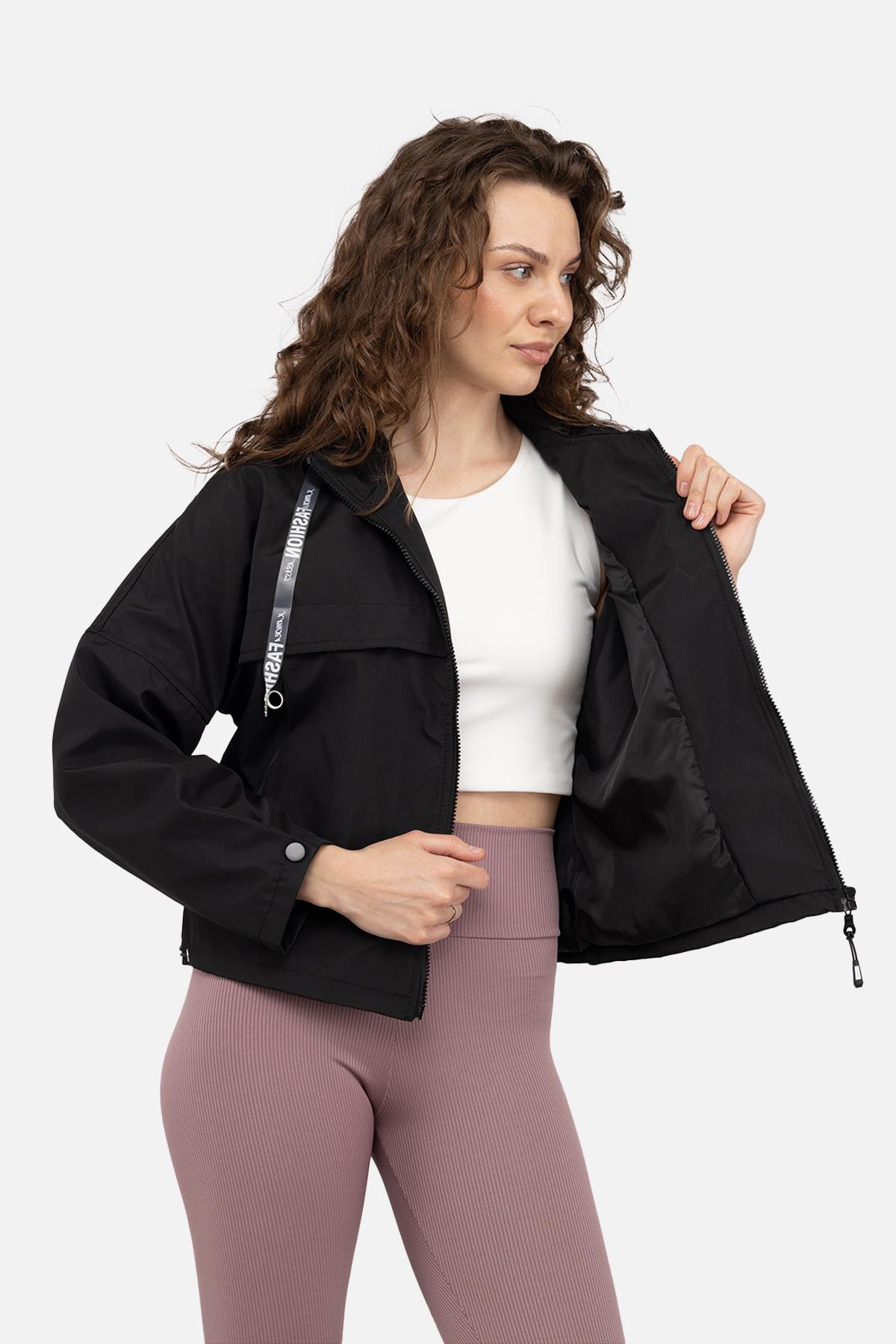 Вітровка жіноча р. 46 Чорний (SKT000983521) - фото 3 Вітровка жіноча р. 46 Чорний (SKT000983521) - фото 3