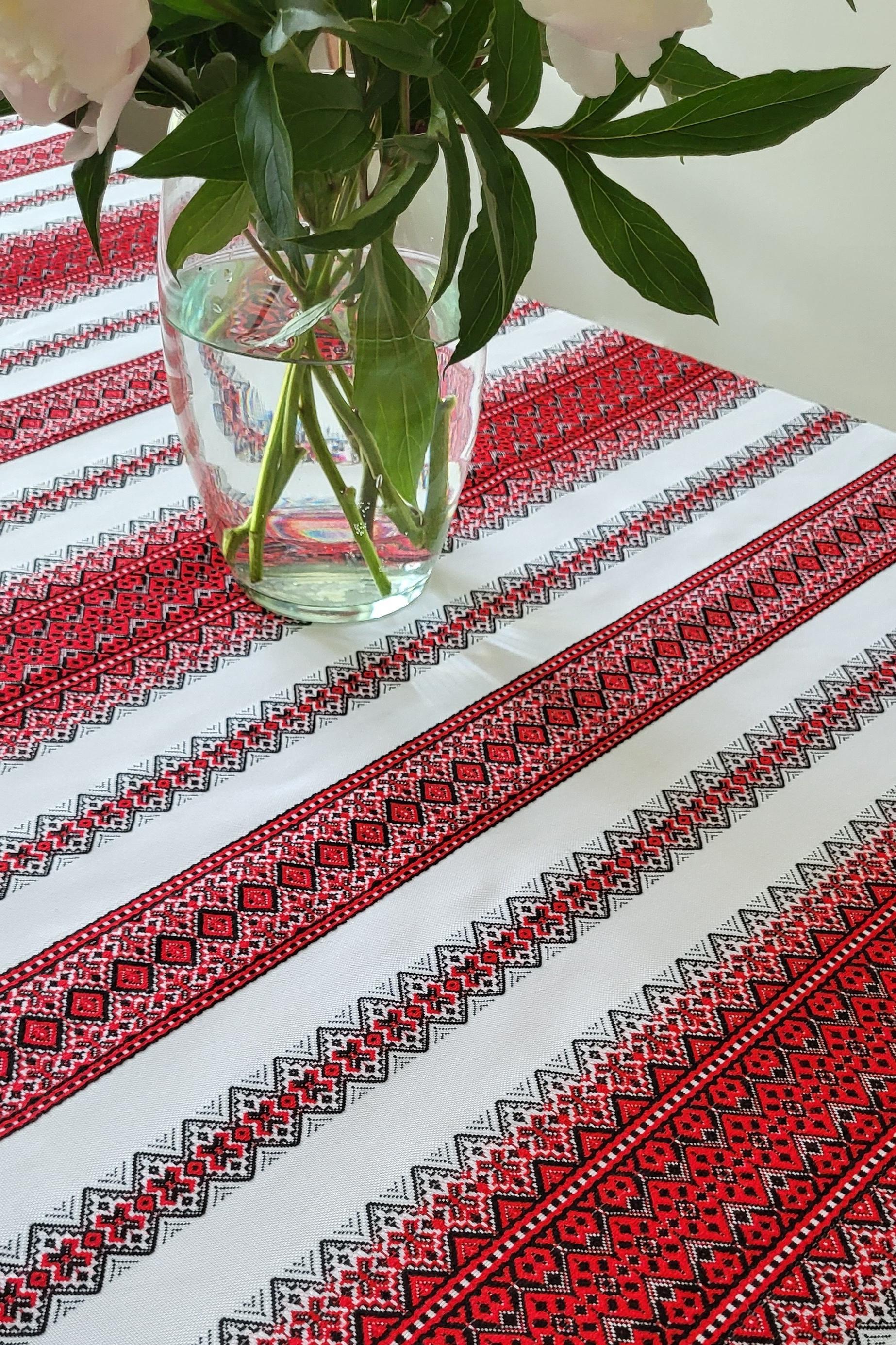 Скатерть ткано-декоративная с вышивкой Пионы 1450x2200 мм Красный (Арт-080ск) - фото 6 Скатерть ткано-декоративная с вышивкой Пионы 1450x2200 мм Красный (Арт-080ск) - фото 6