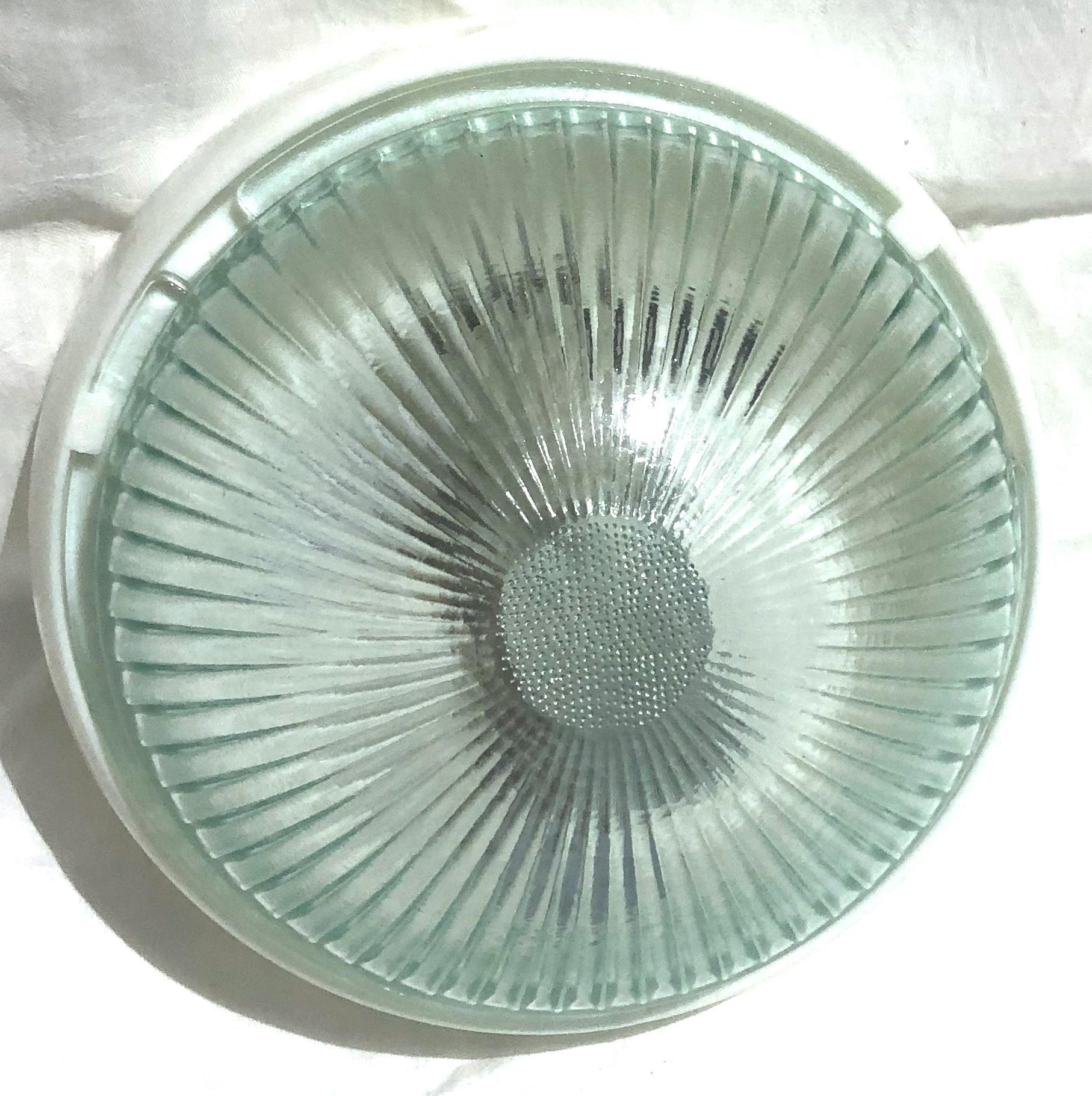 Светильник НПП 03-60-101 Светильник НПП 03-60-101