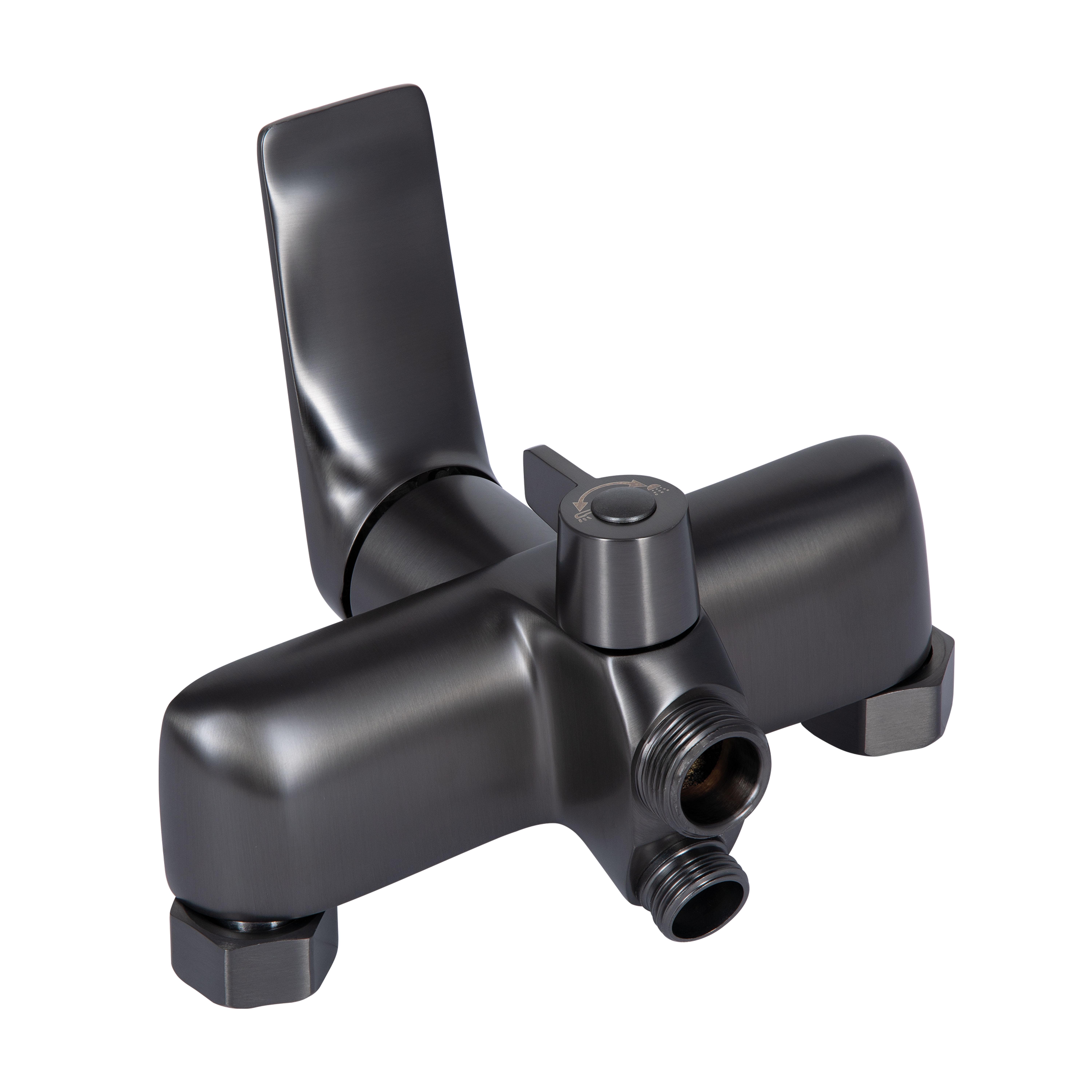 Смеситель для ванны Qtap Vlasta с длинным поворотным изливом с душевым гарнитуром Gunmetal PVD Black (QTVLA260GMB45645)