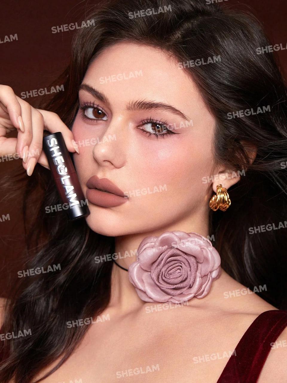 Помада матовая Dynamatte Boom Long Lasting Matte Lipstick Passion 2,7 г (18314730) - фото 3