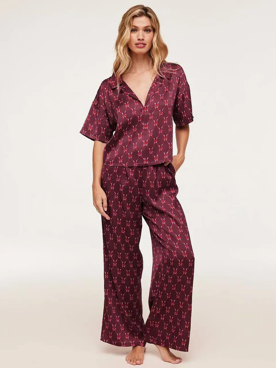 Піжама сорочка/штани сатинова Victoria's Secret ADORE ME Verica Top and Pant Set XS Бордовий (892995)