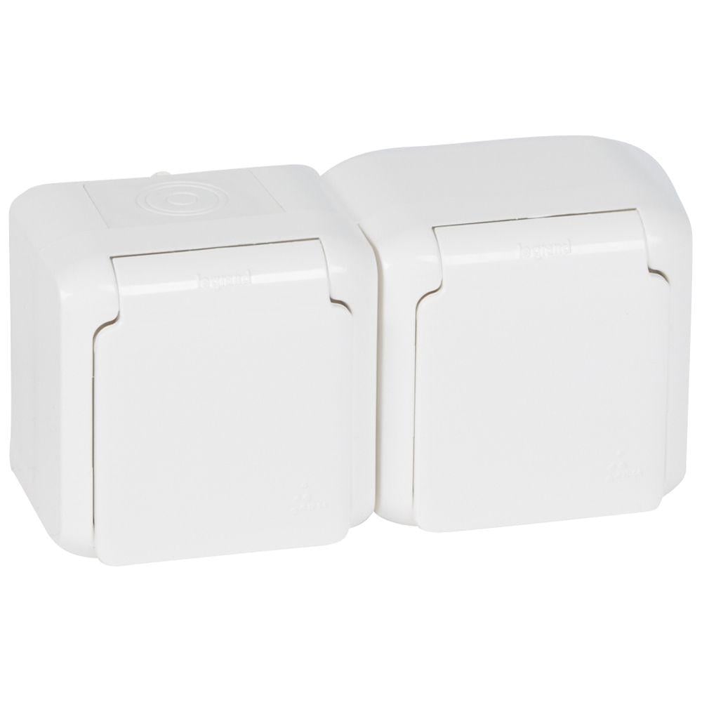 Розетка Legrand Forix 2x2к+3 со шторками IP44 Белый (782374) Розетка Legrand Forix 2x2к+3 со шторками IP44 Белый (782374)