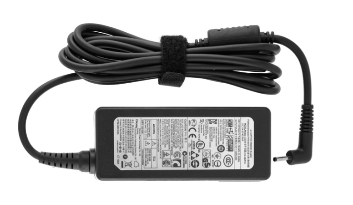 Блок живлення для ноутбука Samsung 12V 3,33A 40W 3,0x0,7 мм без кабелю (26875936)