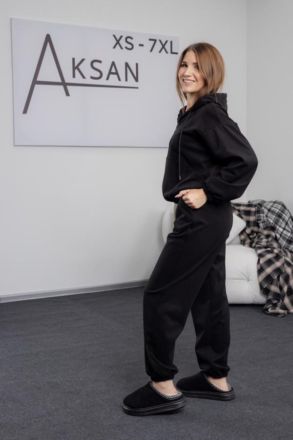 Спортивный костюм женский AKSAN зимний флисовый двойка S Черный (25.2800_black_42(S))
