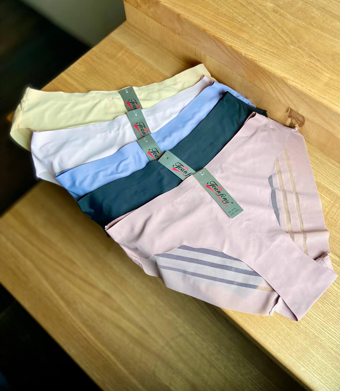 Набор женских трусиков слеп в рубчик 7 шт. XL (8776)