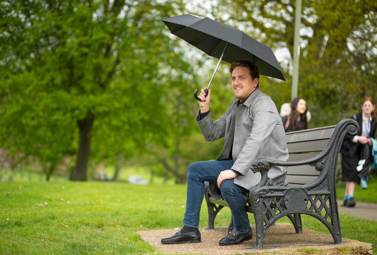 Парасолька чоловіча автомат Fulton Open & Close-11 G820 Black (G820-003152) - фото 10 Парасолька чоловіча автомат Fulton Open & Close-11 G820 Black (G820-003152) - фото 10