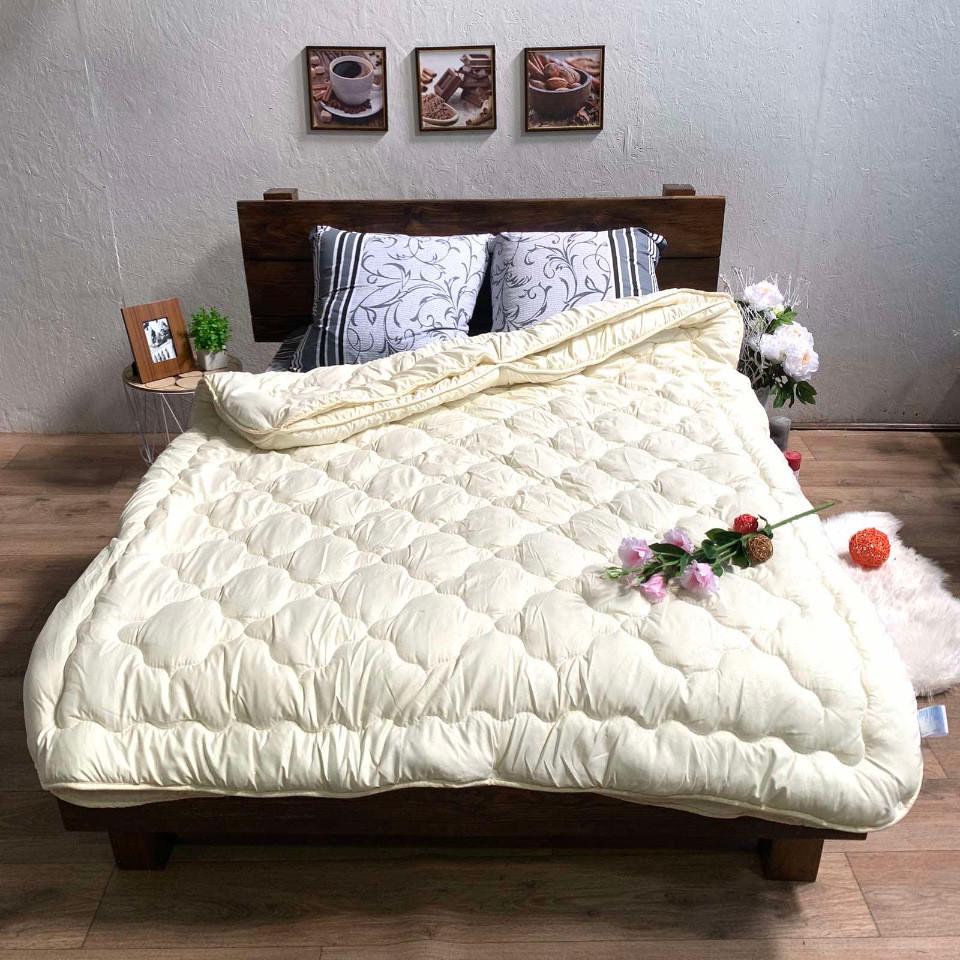 Одеяло двуспальное 4 сезона Айвори