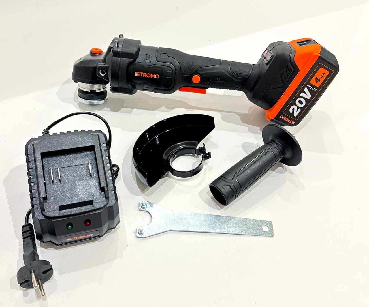 Болгарка аккумуляторная Stromo AGA216 бесщеточная 20 V 4 Ah (2041697121) Болгарка аккумуляторная Stromo AGA216 бесщеточная 20 V 4 Ah (2041697121)