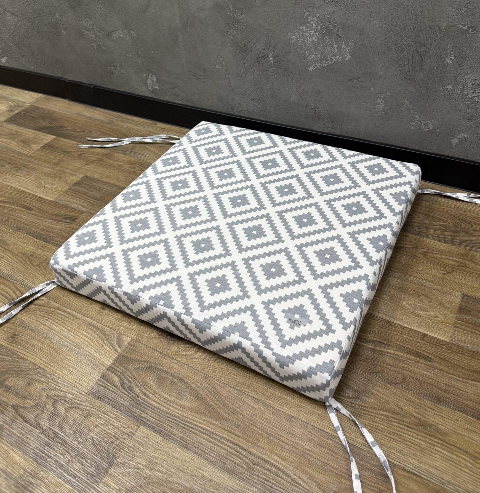Сиденье Comfort Home Facets на стул панама 40х40х5 см